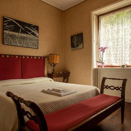 Locanda Dei Buoni E Cattivi Cagliari Eksteriør billede